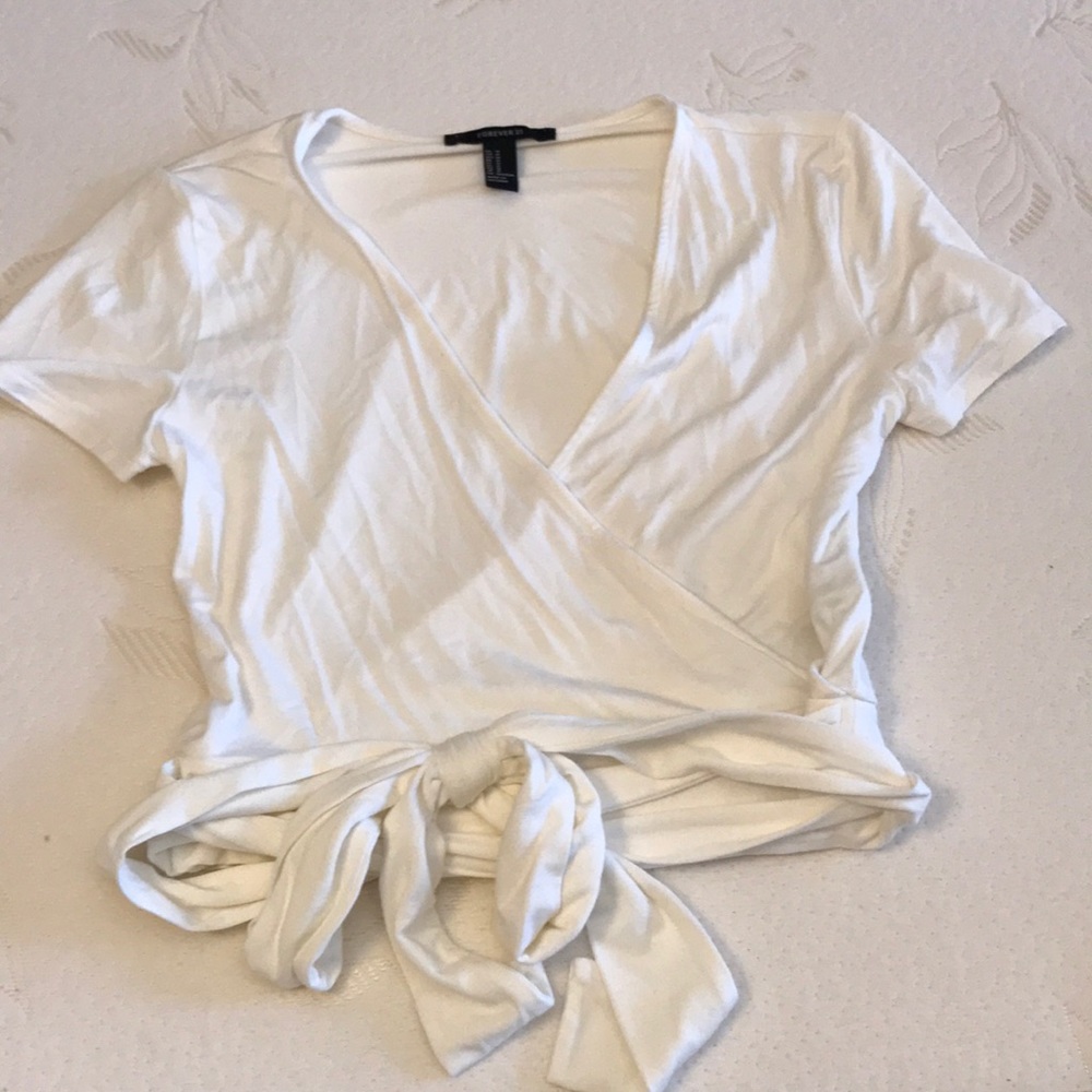 White crop wrap tee